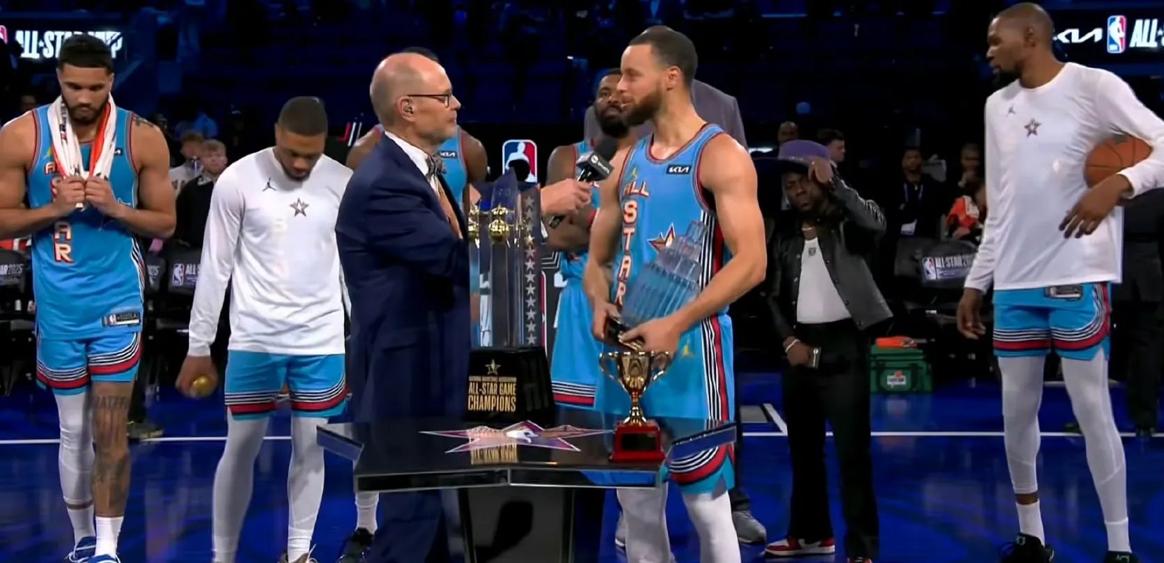 爱游戏体育-最后时刻胜出首场状态出色，勇士观众沸腾！，塔图姆重返赛场赢得满堂喝彩的简单介绍-爱游戏体育