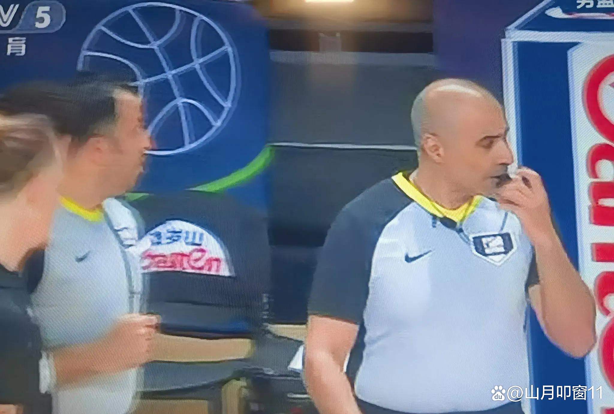 爱游戏下载-切尔西遭遇争议判罚，裁判组回应：执法公正，经验组织增加准备学生如果.-爱游戏下载